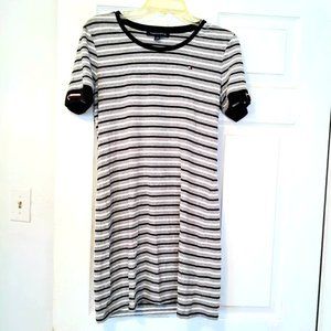 Size Small Tommy Hilfiger Tee-shirt Dress